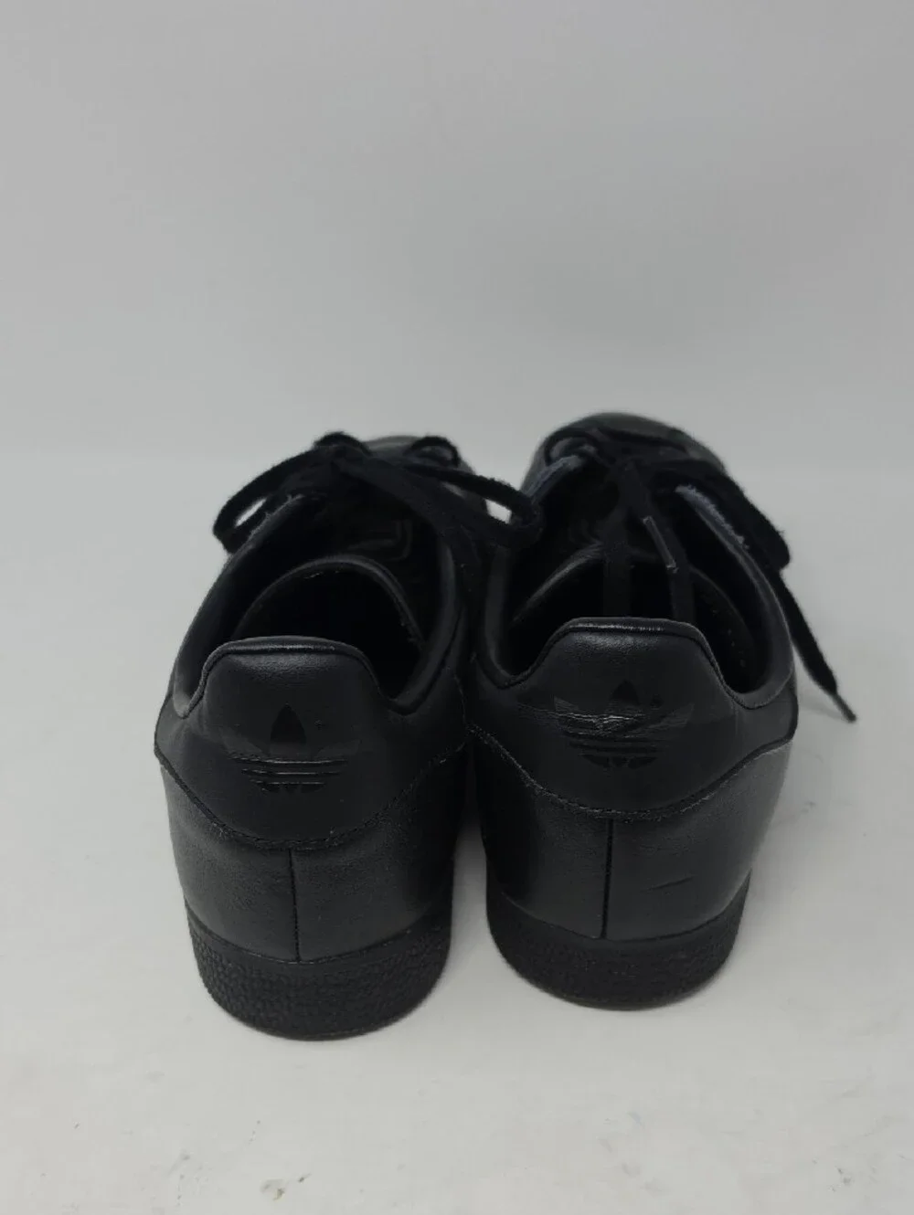 adidas Gazelle Men's Black Leather Sneakers with Gold Logo Size 10